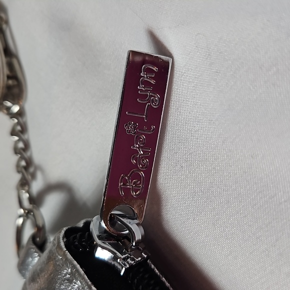 BARI LYNN SILVER PUFFER CASE-KEY HOLDER - Picture 4 of 7